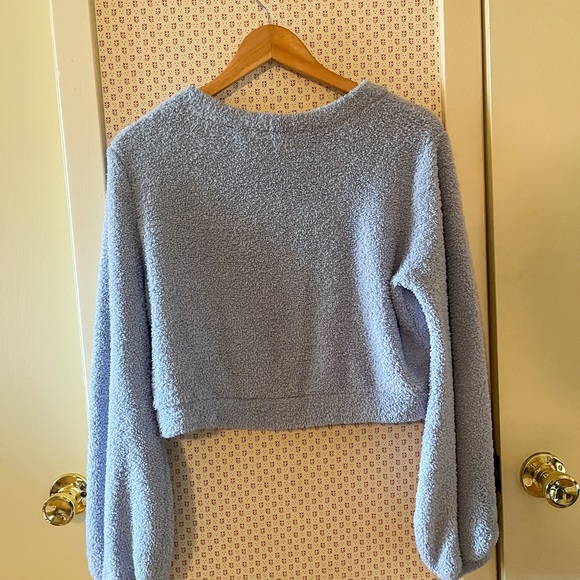 ASOS Design Fluffy Boucle Blue Button-Up Cardigan US Size 8 - Picture 3 of 5